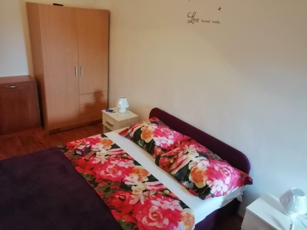 Apartman Tea Διαμέρισμα Πούλα Εξωτερικό φωτογραφία