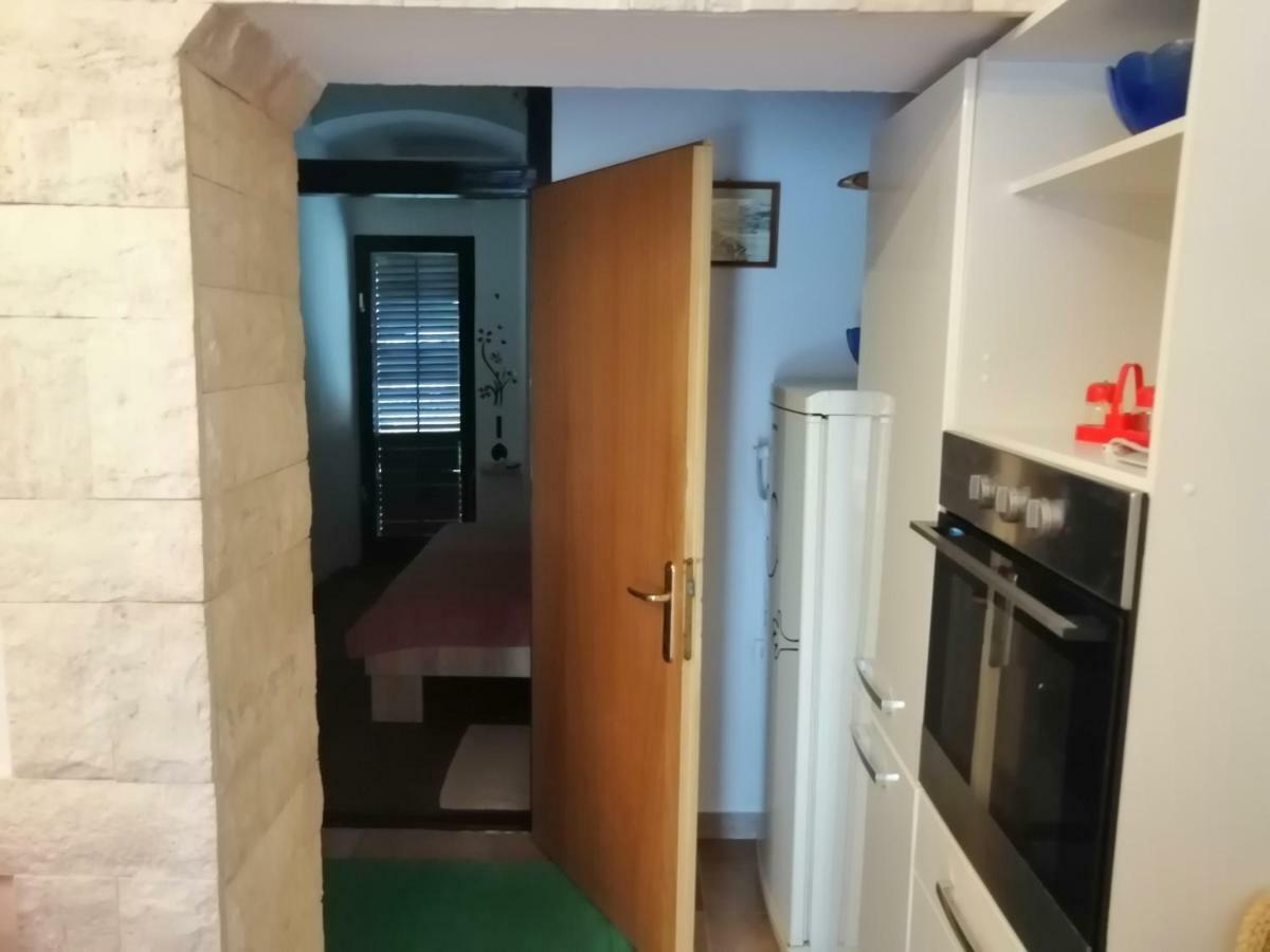 Apartman Tea Διαμέρισμα Πούλα Εξωτερικό φωτογραφία